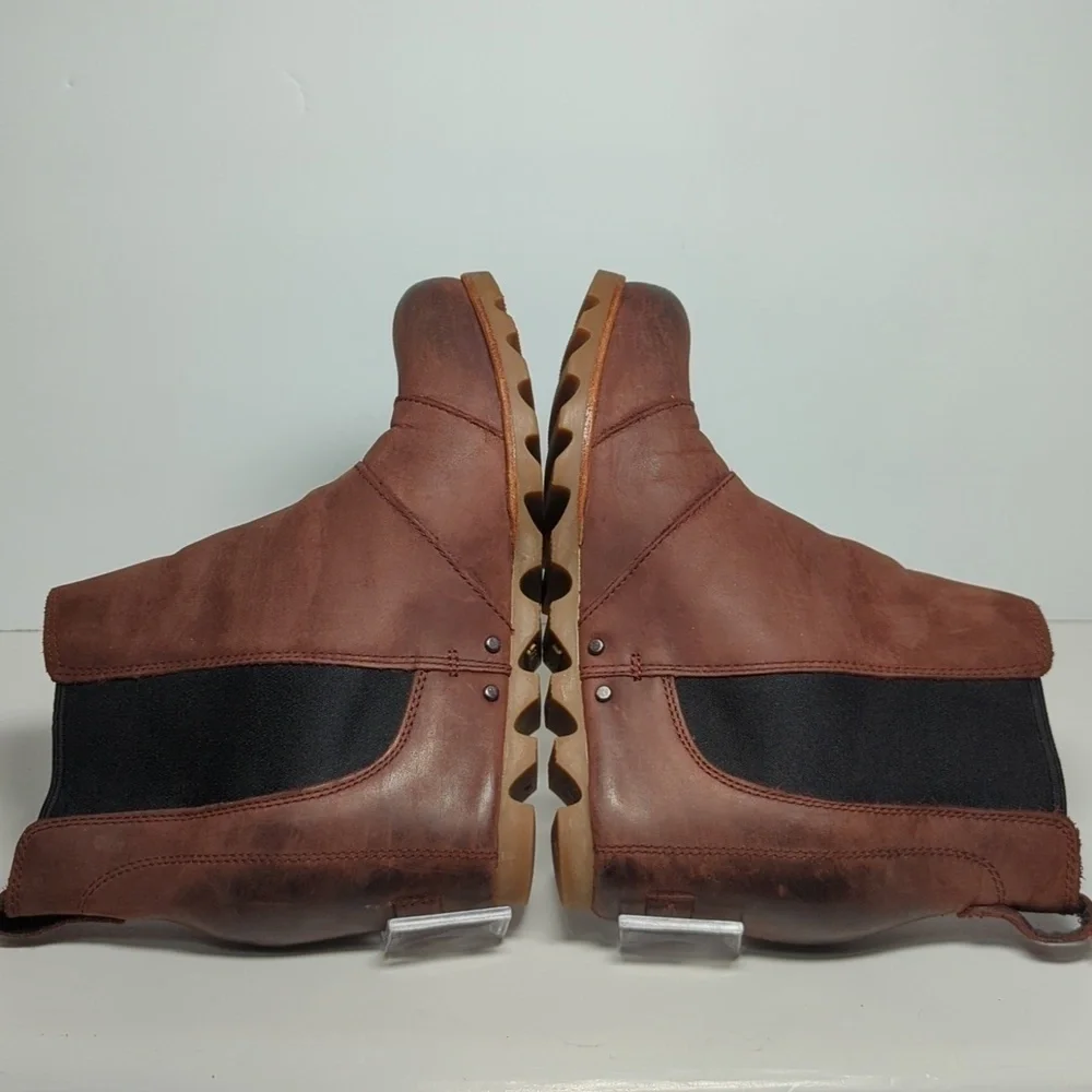 Sorel Lea hidden wedge Chelsea leather ankle boots womans size 8 EU 39